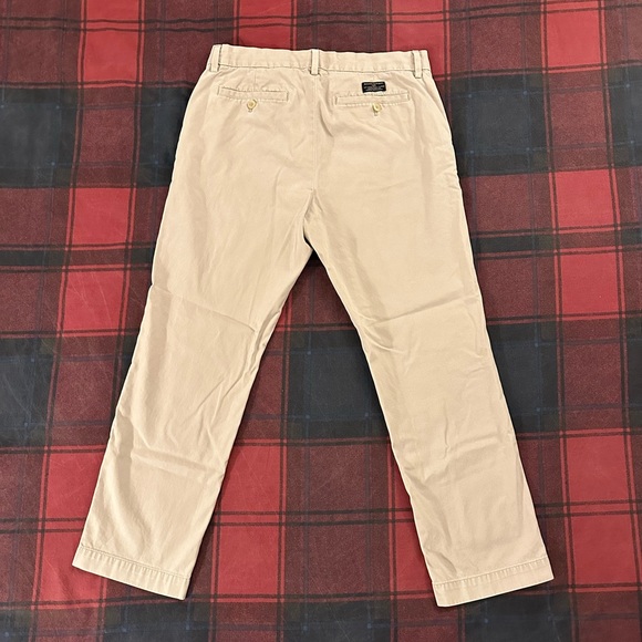 Banana Republic Emerson Chinos in Light Khaki / Stone - Picture 2 of 4